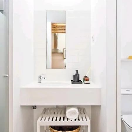 Kiko Design Apartment Carcavelos (Lisbon)
